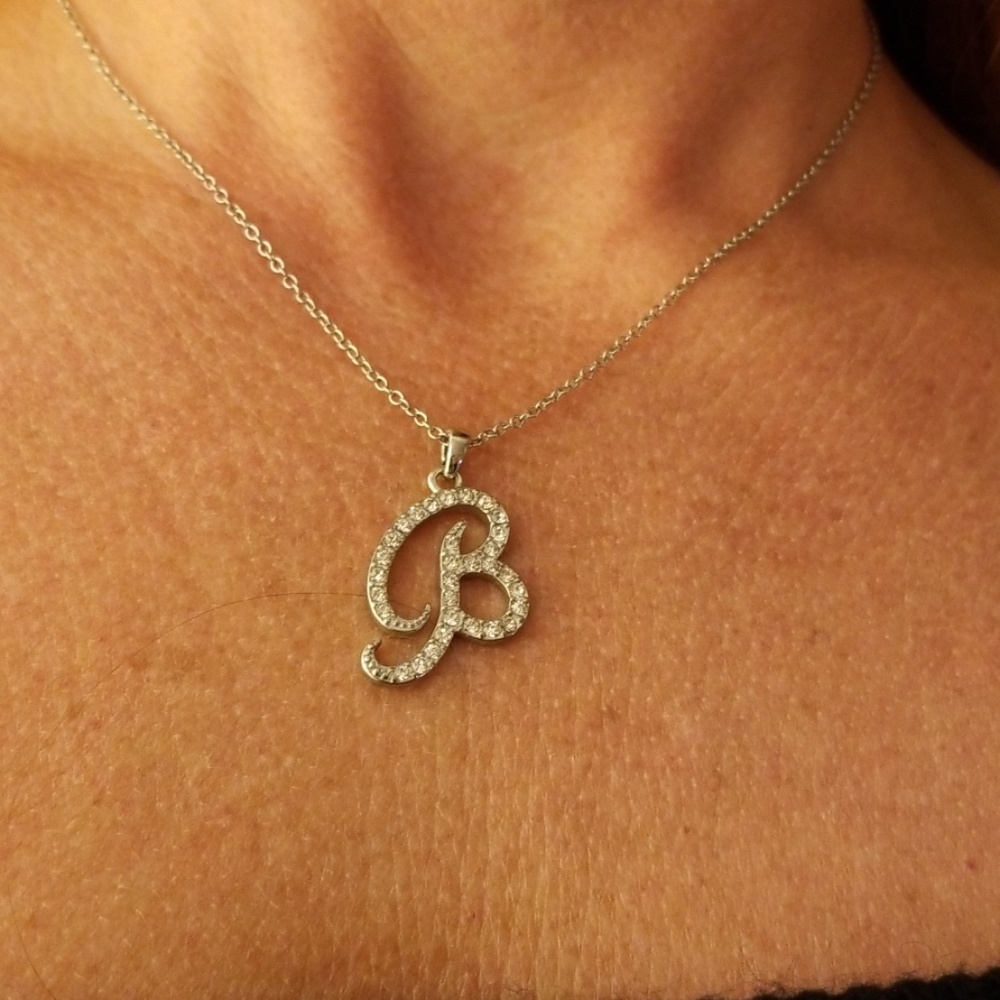 Silver sparkly B pendant